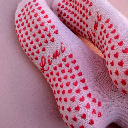 SELF LOVE – Lini Grip Socks | Pilates Socken rutschfest | Full Sole Grip & Bestickung